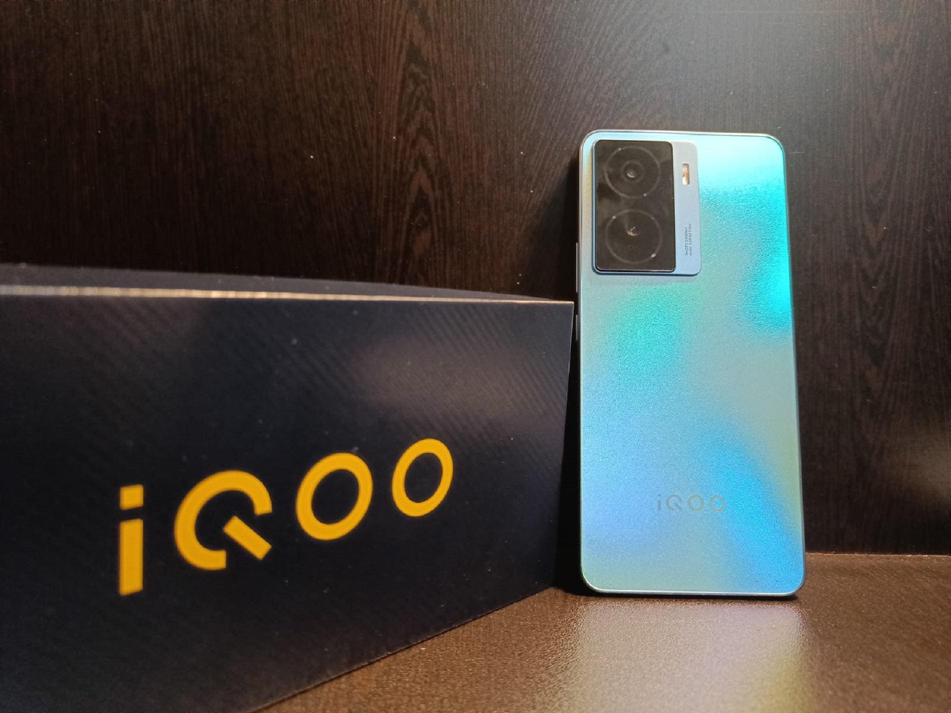 7 Reasons Why iQOO Mobile Phones Are Worth Buying