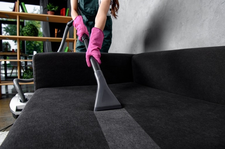 5 Reasons to Choose Expert Sofa Cleaning for Your Dural Home