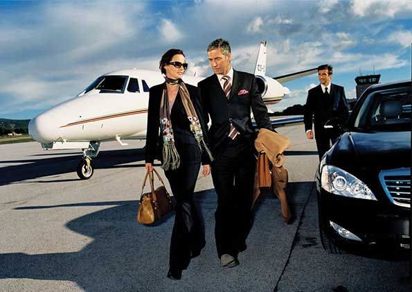 Car service to Indianapolis Executive Airport