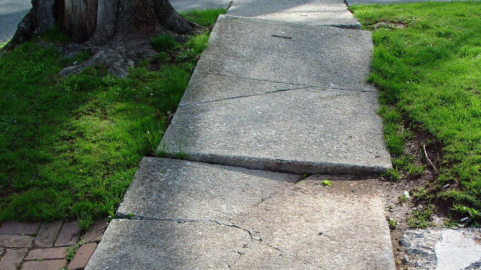 sidewalk repair costs