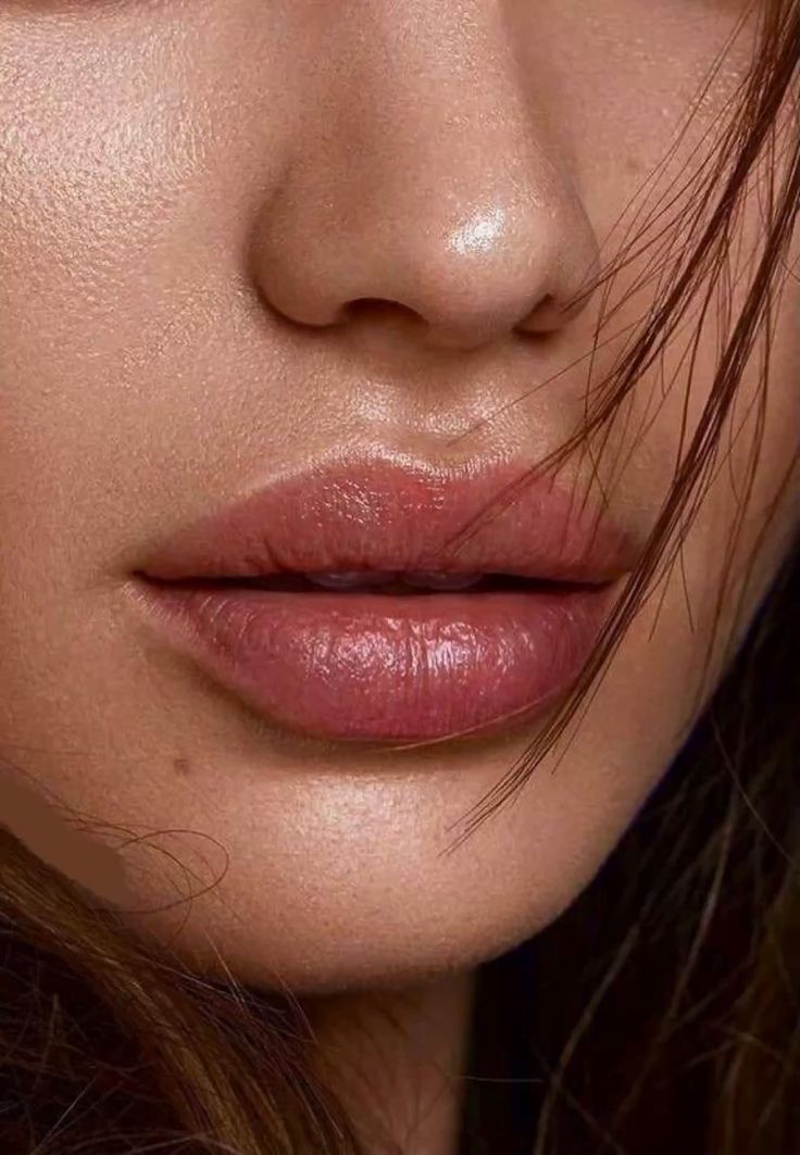 Dubai lip fillers